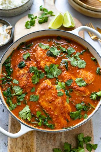 Curry mit Hähnchen und Kokos (Einfaches Thai Curry) | Elle Republic