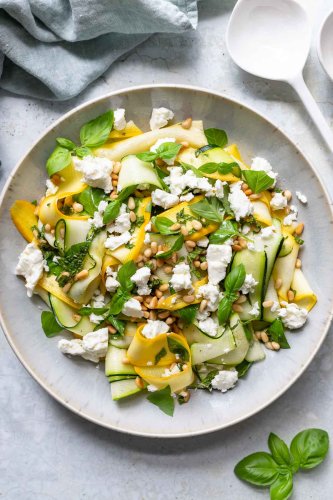 Einfacher Zucchini-Salat | Rezept | Elle Republic