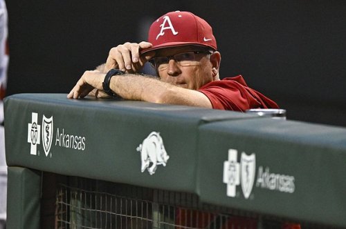 Arkansas baseball hits bump in the road with consecutive series losses | Whole Hog Sports