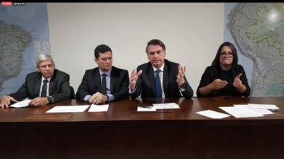 Bolsonaro anuncia 13º salário para o Bolsa Família para marcar 100 dias no poder