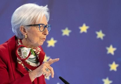 Lagarde defiende que hará lo que sea preciso para mantener la estabilidad financiera en la zona euro