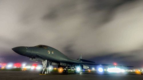Corea del Norte estudia atacar las bases militares de EE UU en Guam