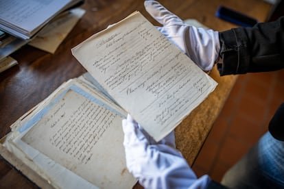 Una escritora canaria recupera 5.000 recetas del siglo XVIII al XX para estudiar el papel silencioso de las mujeres
