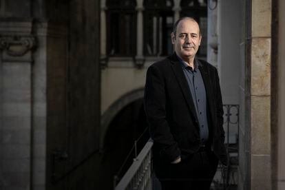 Carles Ramió: “El título universitario solo va a servir para ser funcionario si el mercado reconoce a otros”
