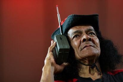 Las mil historias de América Latina suenan aquí: Radio Ambulante cumple diez años