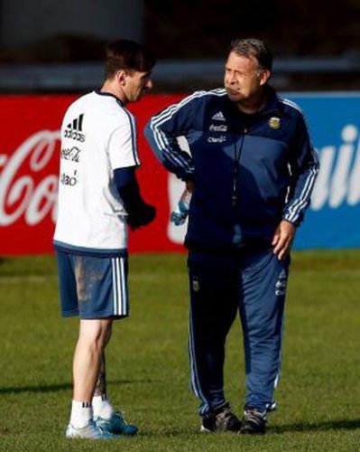 Argentina se inquieta por el futuro de Messi