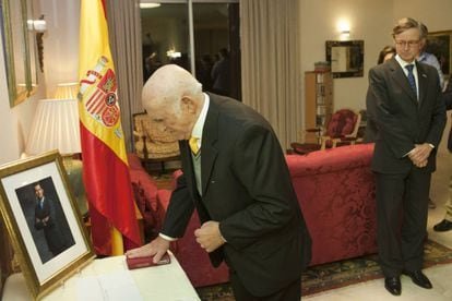 Law granting Spanish citizenship to Sephardic Jews meets with discreet success
