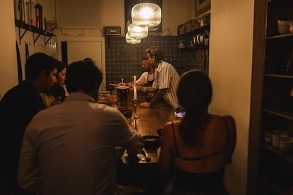 Sa Taula, el restaurante de una mesa en San Sebastián donde sentirte como en casa (pero comiendo mejor)