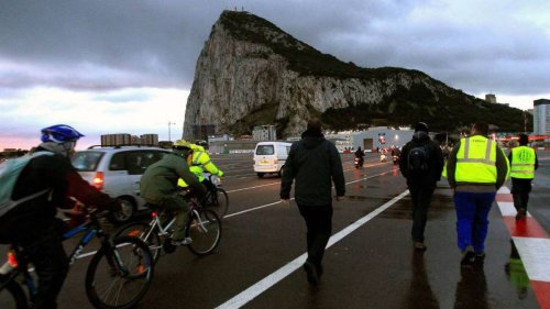 Sánchez amenaza a May con vetar el Brexit pese al último acuerdo bilateral sobre Gibraltar