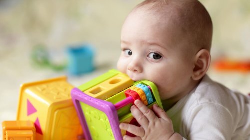 Plastikteilchen im Kinderkörper? So schützt du dein Kind im Alltag vor Mikroplastik!