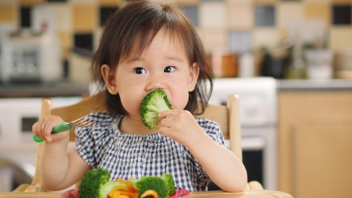 Kind mäkelt beim Essen? Das machen japanische Eltern oft anders als wir