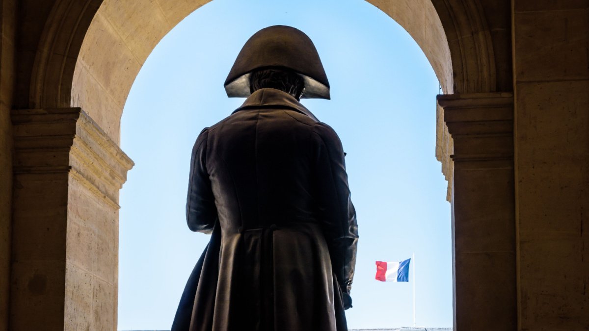 11 Widely Accepted Historical Facts That Are 100% False