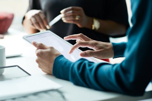 4 Ways to Keep Your Brand Alive in the Age of ChatGPT and AI Search