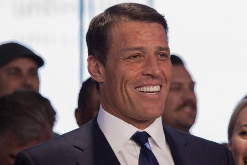9 Powerful Tony Robbins Quotes That Will Redefine Your Quest for Success