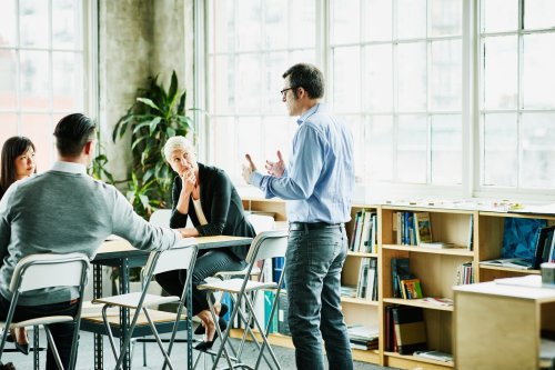Confront Underperforming Employees With Confidence By Following This Guide to Effective Accountability