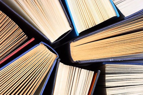 The Top 10 Books Every Leader Must Read