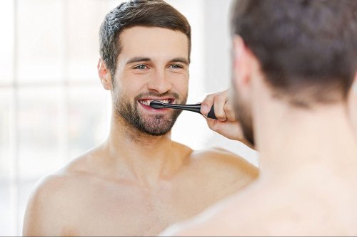 Save 84 On This Electric Toothbrush And Show Your Sparkling White Teeth In The New Year Flipboard