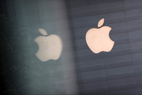 An Apple Store in Maryland Is the First to Unionize