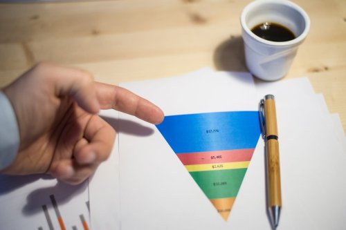 3 Signs Your Sales Funnel Is Broken (and How to Fix It)