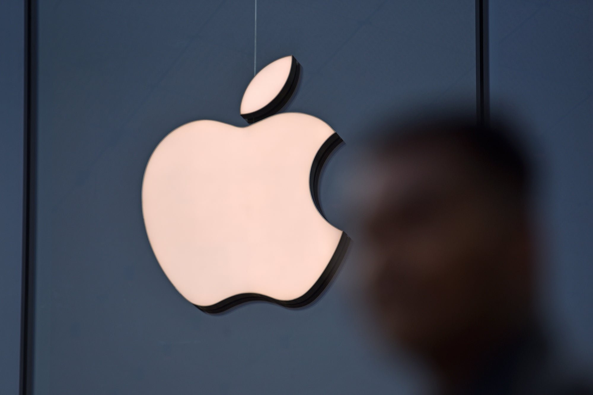 Apple Is Headed to the Metaverse As Soon As Next Month, According To A New Filing A suspicious new filing has fans of the tech behemoth speculating about what's to come ahead of the WWDC in June.