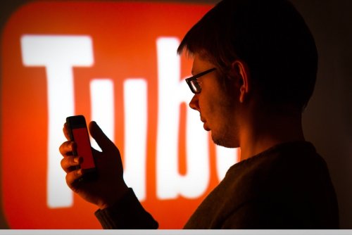 7 Ways to Use YouTube Marketing to Improve Your E-commerce Sales (Infographic)