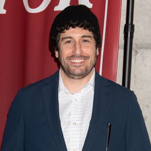 Jason Biggs Shares How Health “Issues” Led to 35-Pound Weight Loss
