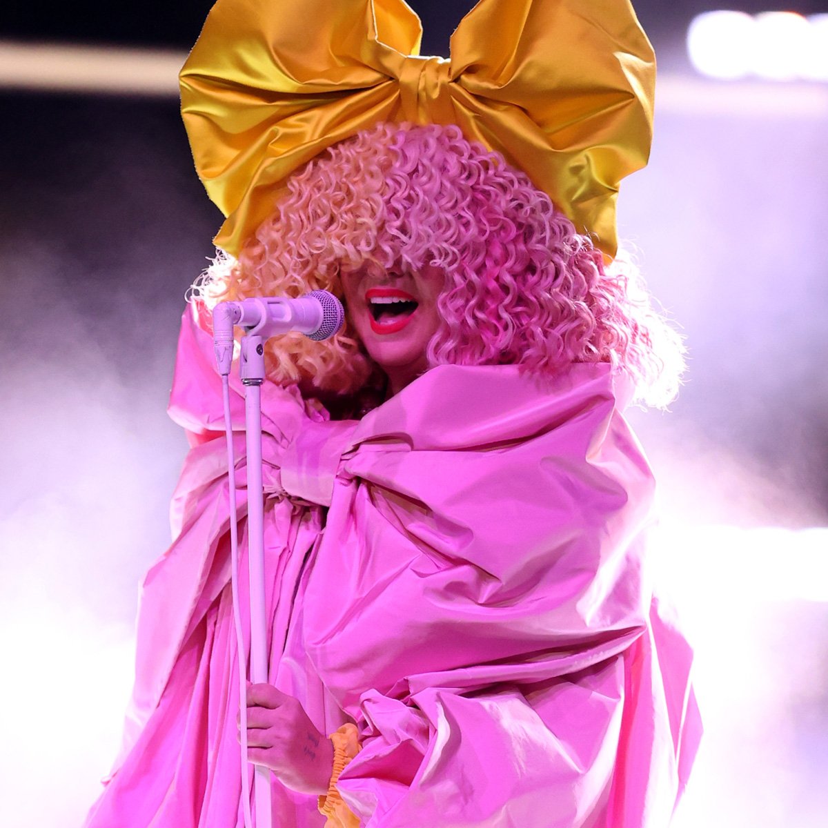 Billboard Music Awards 2020: See SIa, Cher, Billie Eilish and More Stars Attending the Show