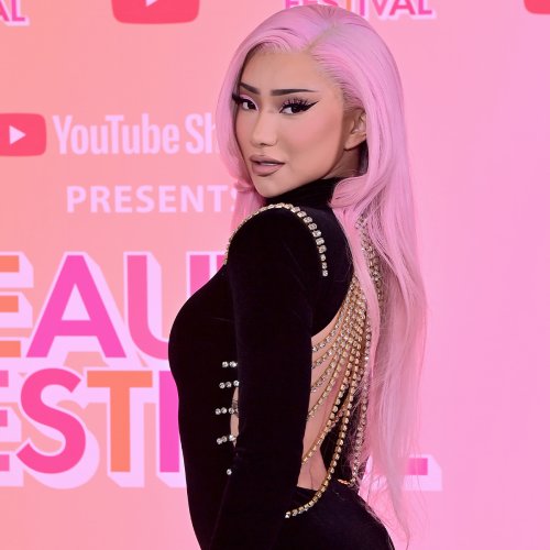 Influencer Nikita Dragun Launches Onlyfans Account With Risqué Teaser Flipboard 4963