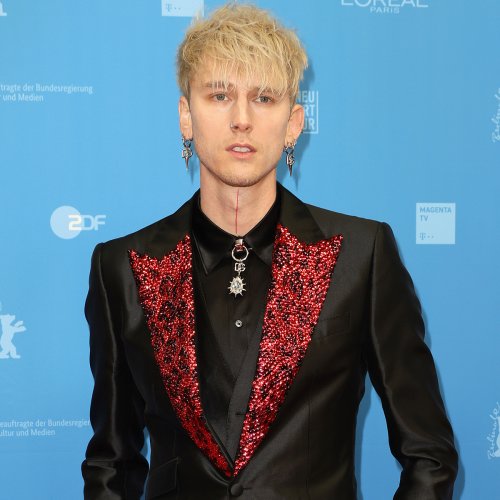 Machine Gun Kelly Shares Video of Leeches Squirming Over His Belly ...