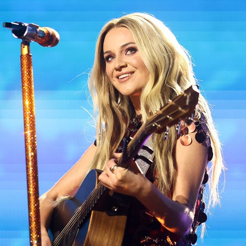 Kelsea Ballerini Reveals She's Secretly Been Wearing a Wig "Like Hannah Montana"