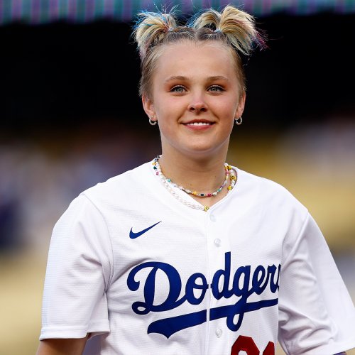 JoJo Siwa Reveals Why She Toned Down Her Colorful House "a Couple Notches"