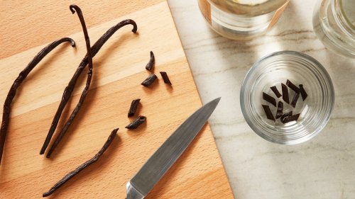Should You Make Homemade Vanilla Extract?