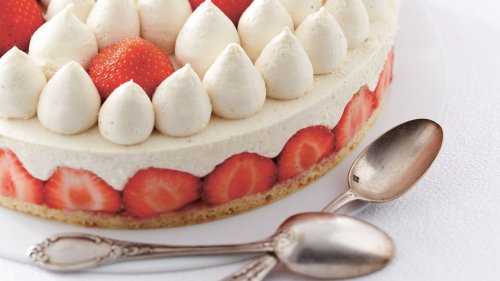 Fraisier (Strawberry Cream Cake)