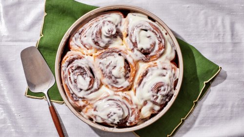Extra-Fluffy Cinnamon Rolls With Cream Cheese Frosting