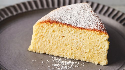 The Fluffiest Japanese Cotton Cheesecake