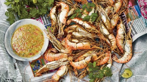 Smoked Shrimp With Chile-Lime Dipping Sauce