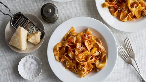 Al Cantunzein’s Pappardelle with Sausage and Peppers