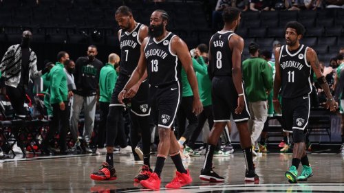 Nets' Big 3 erupts in 2nd half, wins playoff debut