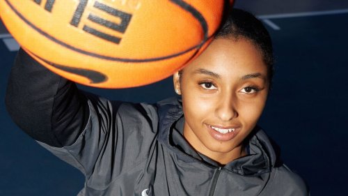 No. 1 Basketball Recruit Juju Watkins Puts Game Before Fame | Flipboard