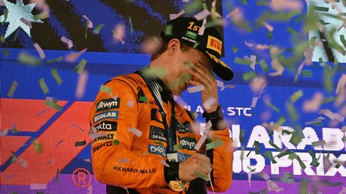 Saudi Arabian GP: Oscar Piastri beats Max Verstappen to lead championship