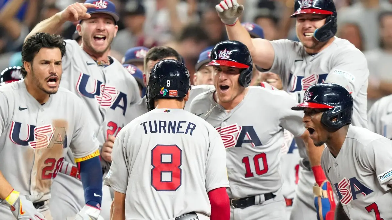 MLB Stories - Turner's slam propels USA into semis