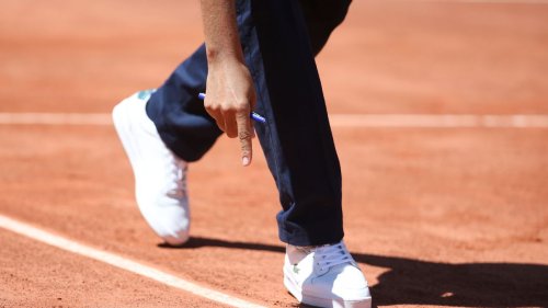 Ball kid with Down syndrome makes history at Barcelona Open