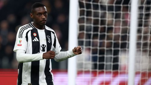 Transfer rumors, news: Newcastle eye Kolo Muani as Isak replacement