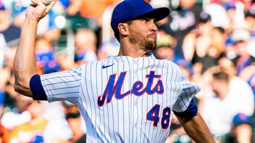 New York Mets starter Jacob deGrom continues 'to take care of business,' wins in Citi Field return