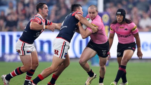 Panthers shrug off late challenge from Roosters