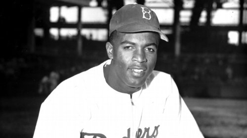 Defense Dept. restores story on Jackie Robinson's military service