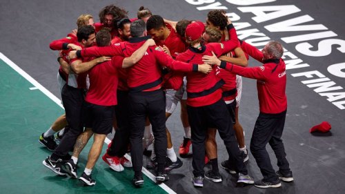 Canada sweeps singles to claim first Davis Cup