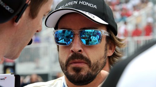Alonso keeps faith in Honda