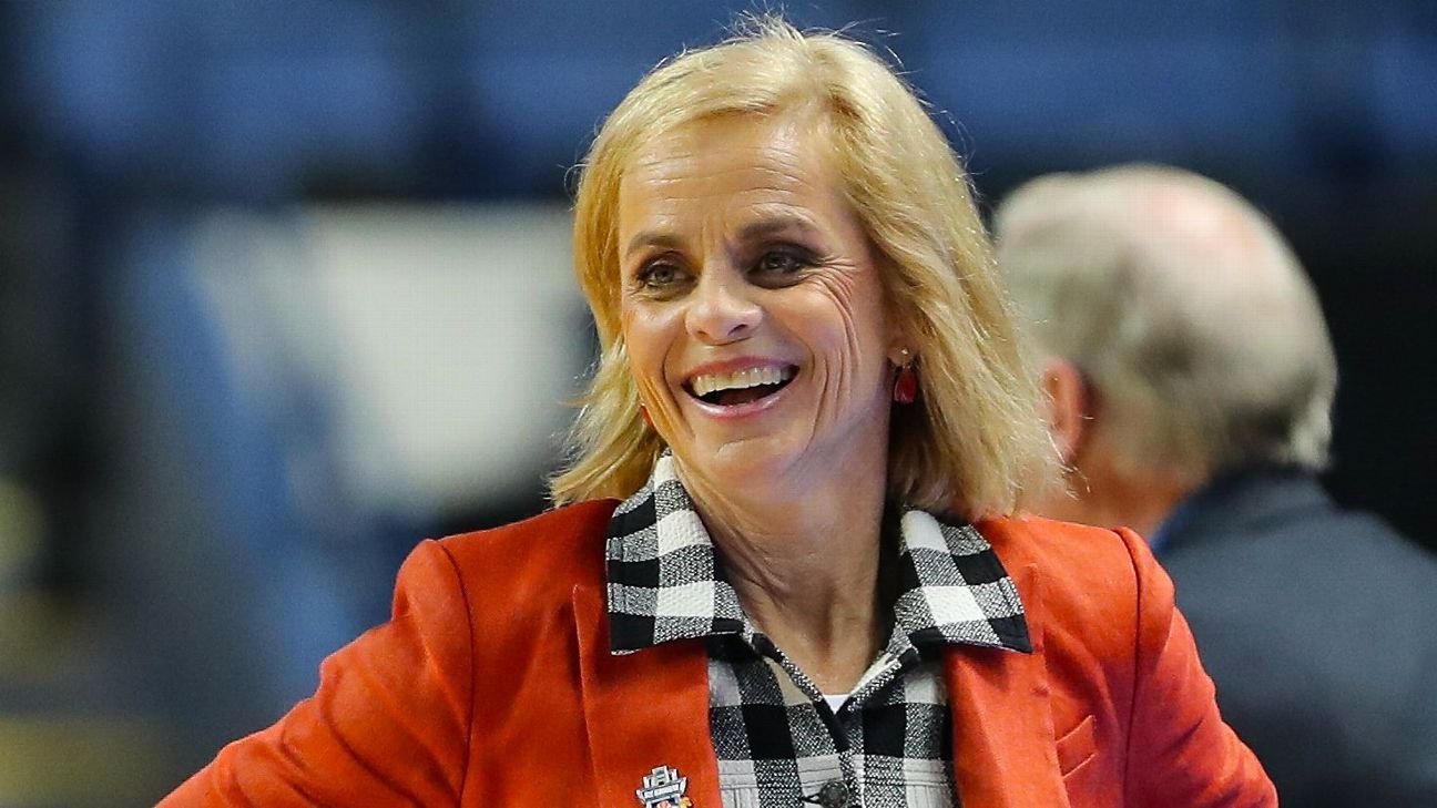 Baylor coach Kim Mulkey's leap of faith lands her in Naismith Hall of Fame