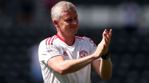 Manchester United Boss Ole Gunnar Solskjaer Signs New Three-year Deal ...